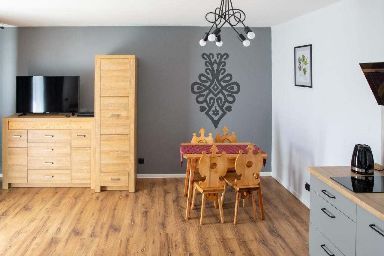 5 Wierchow Apartamenty Буковина Татжанска Екстериор снимка